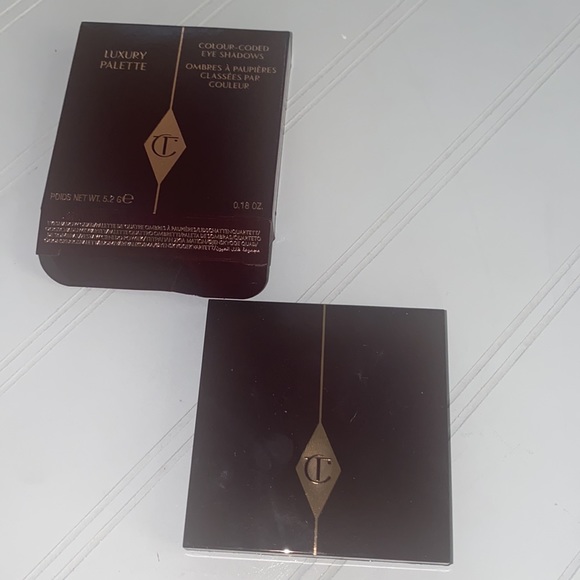 Charlotte Tilbury Bella Sofia Palette - Picture 3 of 5